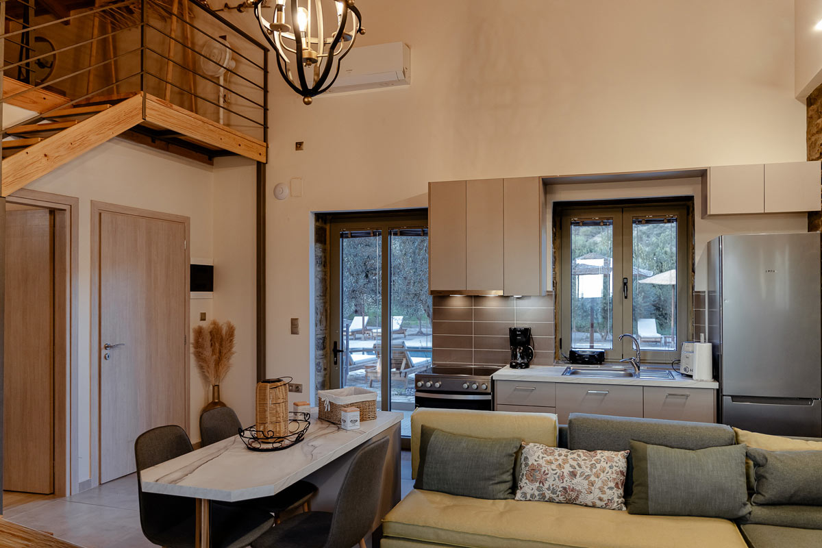 penelopes-rhapsody-dias-1-1